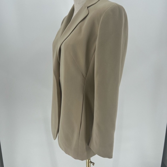 Rena Rowan Tan Blazer - Picture 4 of 8